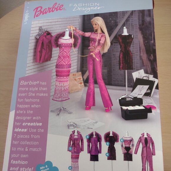 Barbie Fashion Designer Doll with accessories - Picture 2 of 4